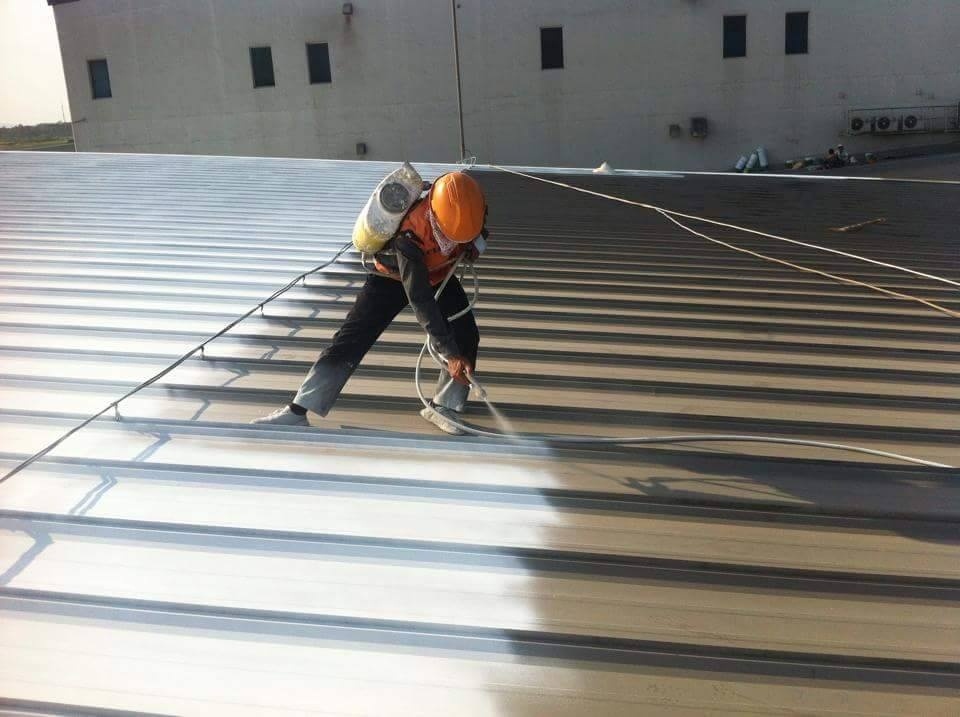 Cải tạo chống thấm tường, trần nhà và cách nhiệt