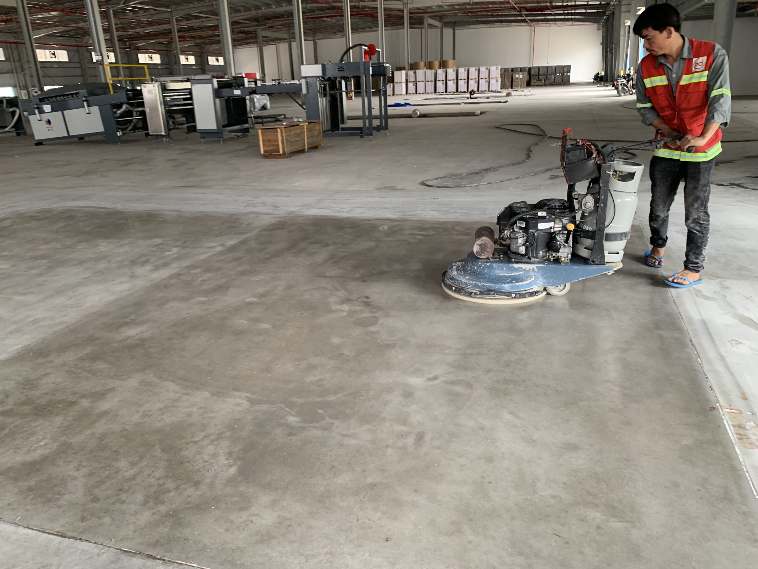 Bảng Giá Đánh Bóng Sàn Bê Tông Tại Bình Dương Mới Nhất 2024